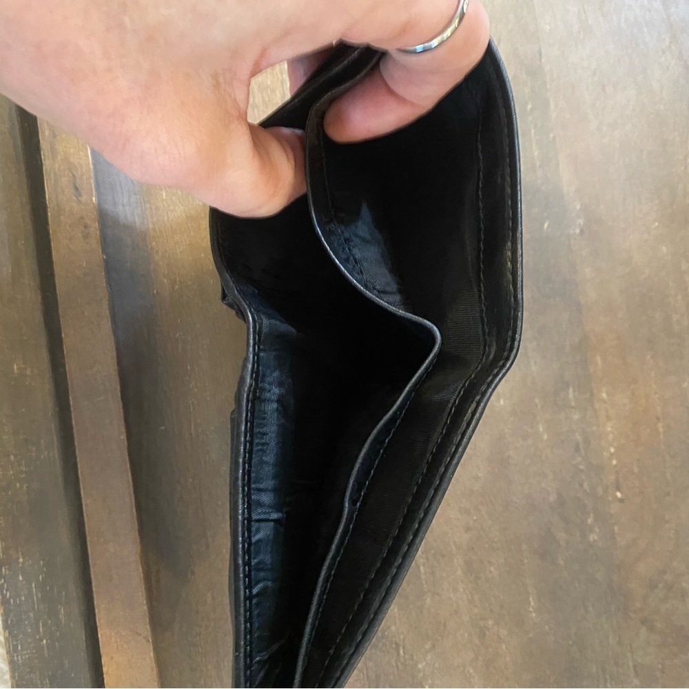 Prada Black Leather Mens Wallet/cardholder - Picture 4 of 7
